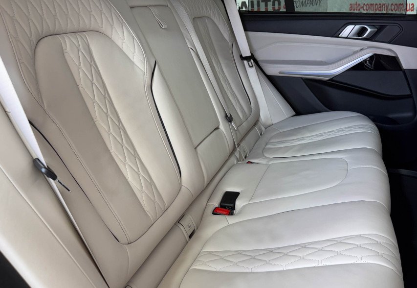 BMW X5 G05 30D 2019 чорний