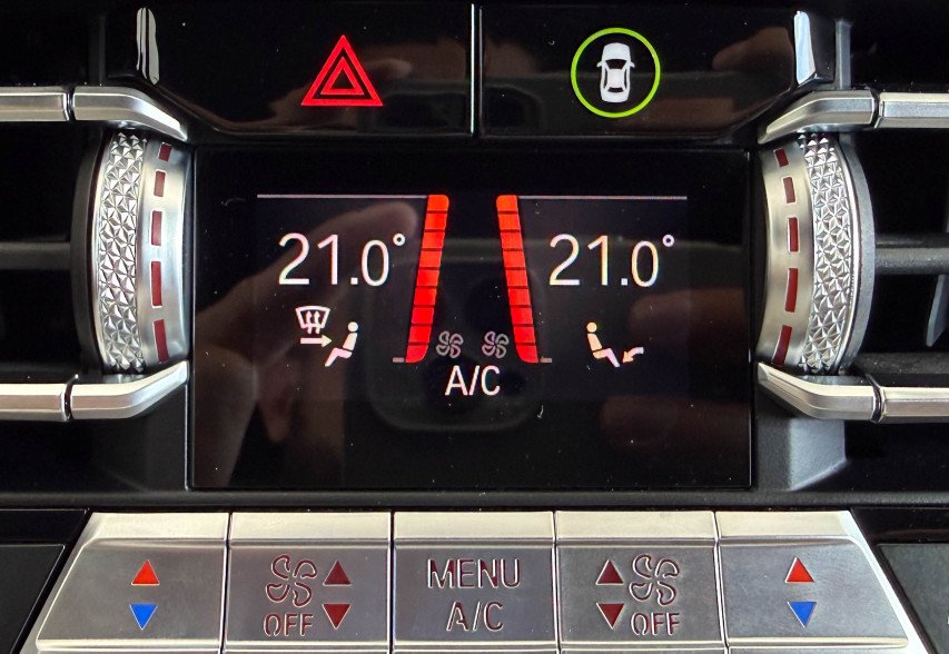BMW X5 G05 30D 2019 чорний