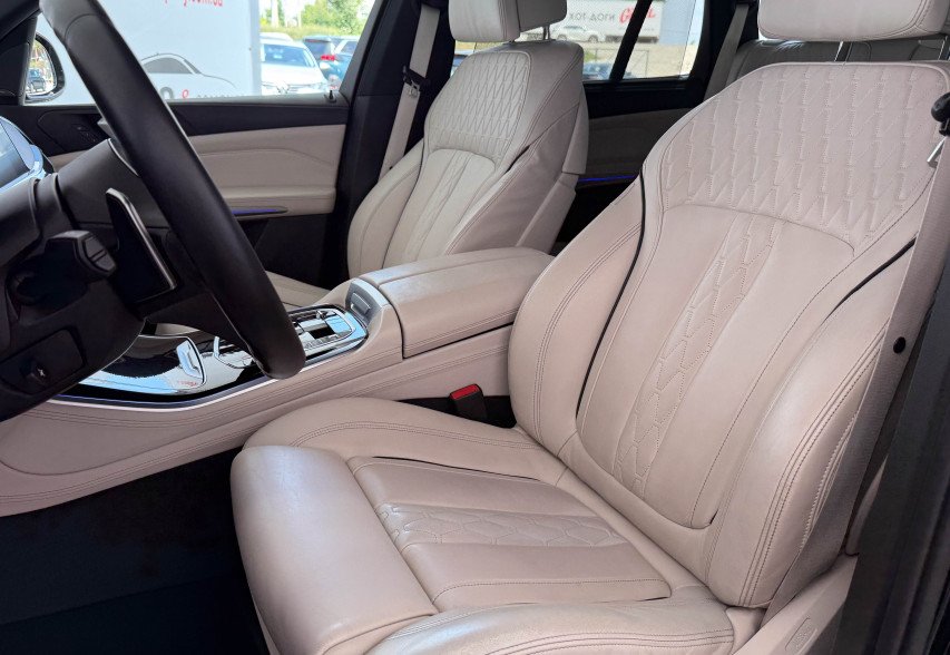 BMW X5 G05 30D 2019 чорний