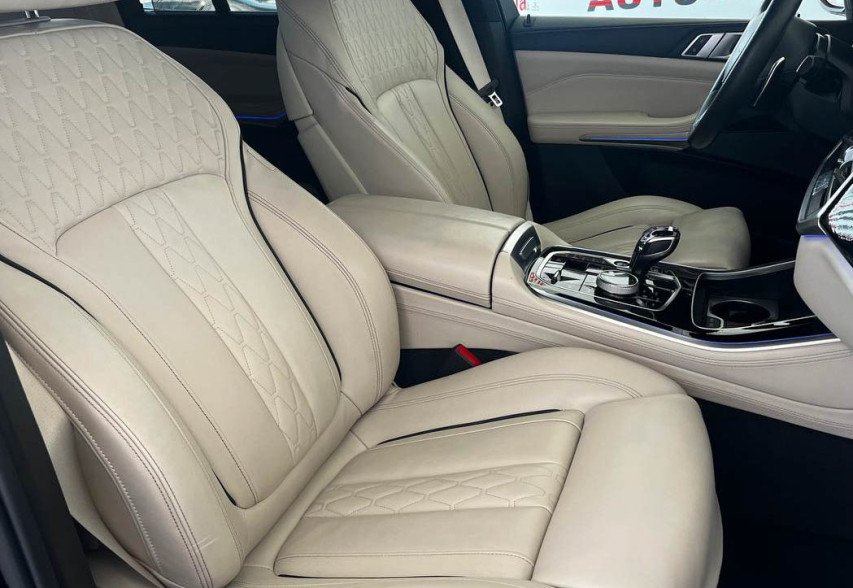 BMW X5 G05 30D 2019 чорний
