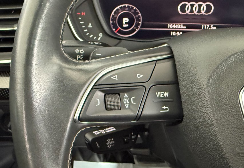 Audi SQ5 2018 сірий
