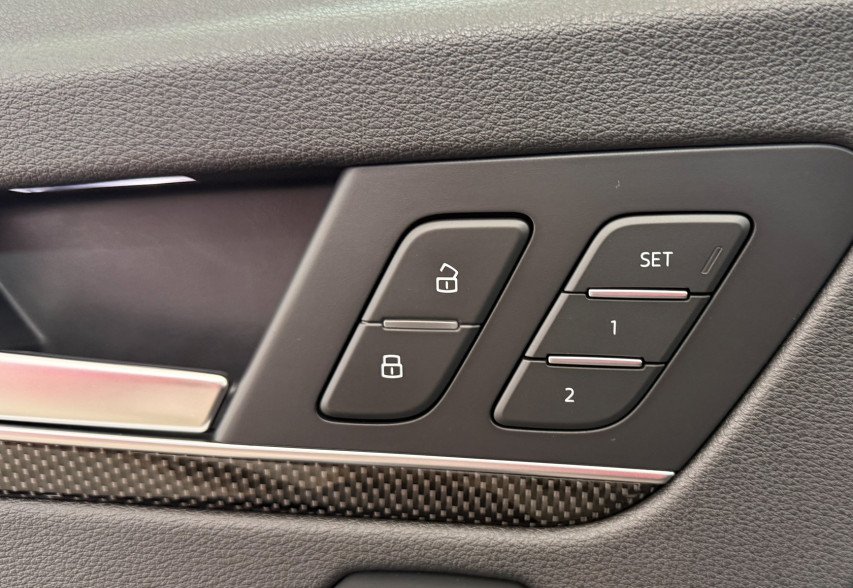 Audi SQ5 2018 сірий