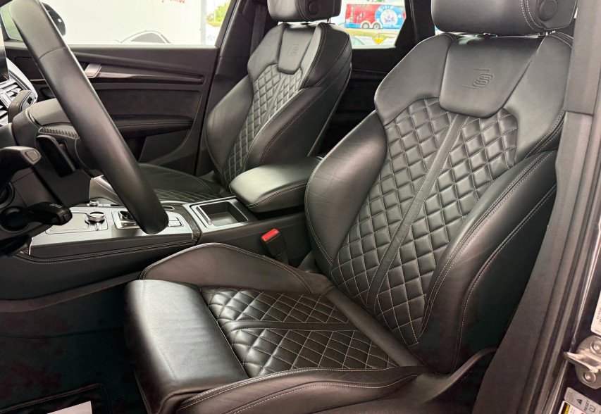 Audi SQ5 2018 сірий