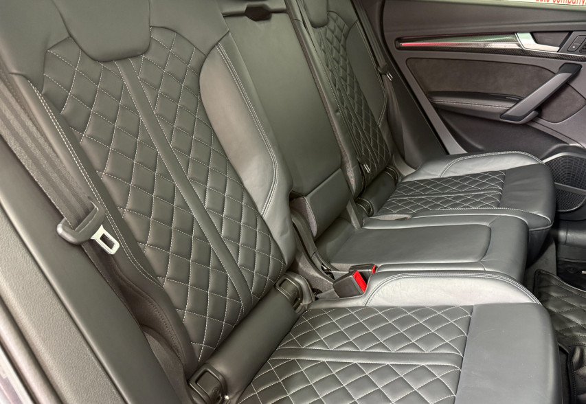 Audi SQ5 2018 сірий