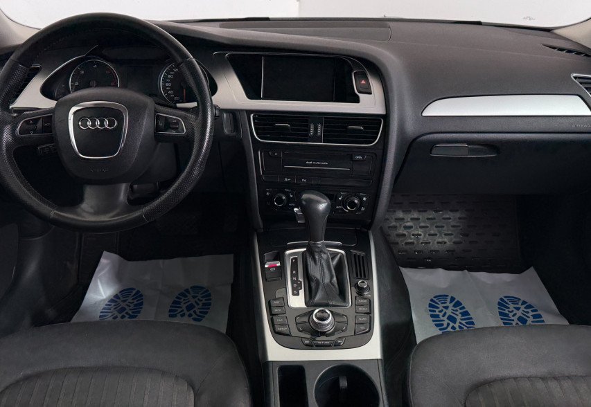 Audi A4  2010 Сірий