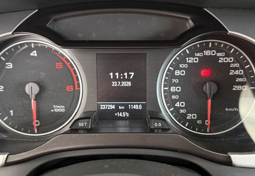 Audi A4  2010 Сірий