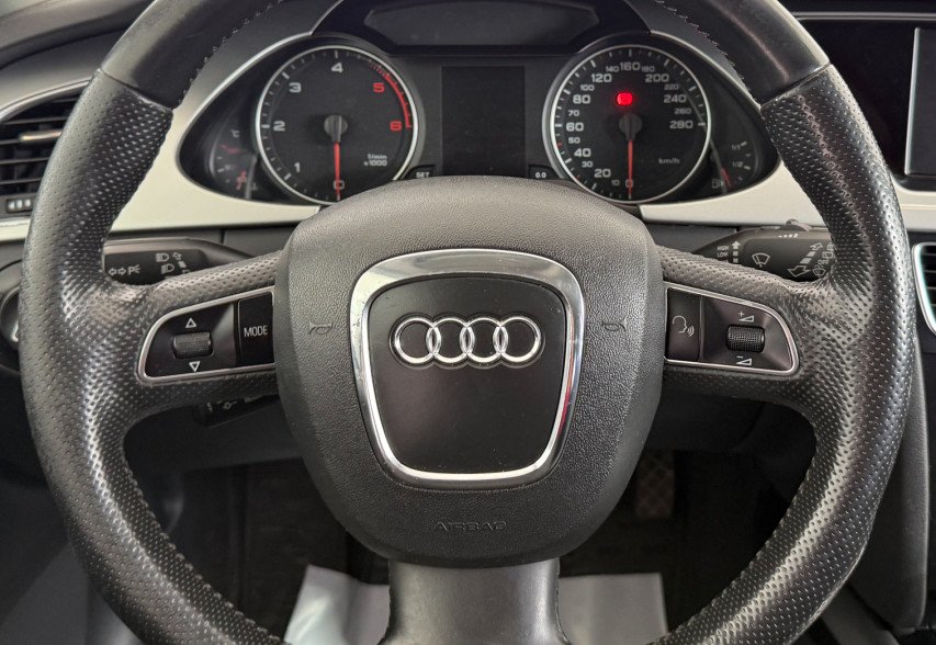 Audi A4  2010 Сірий