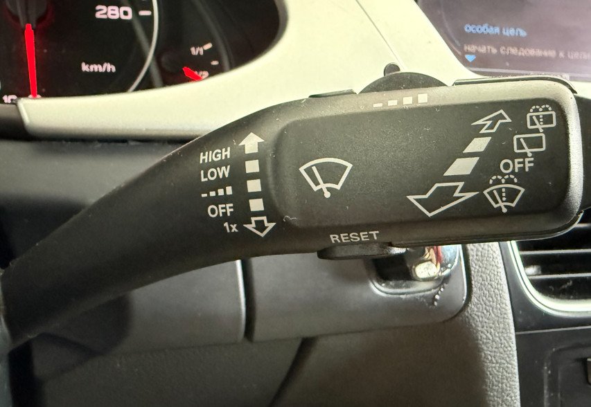 Audi A4  2010 Сірий