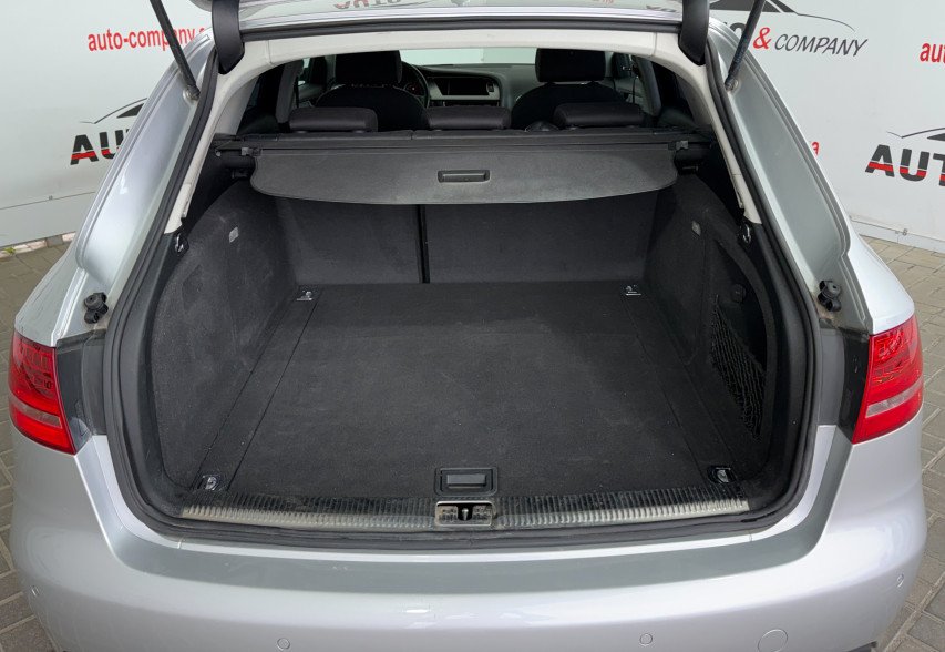 Audi A4  2010 Сірий
