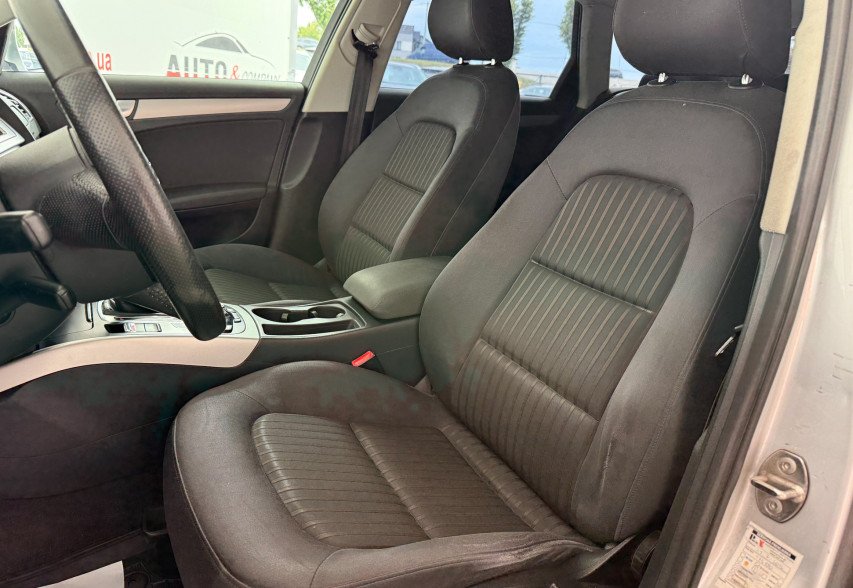 Audi A4  2010 Сірий