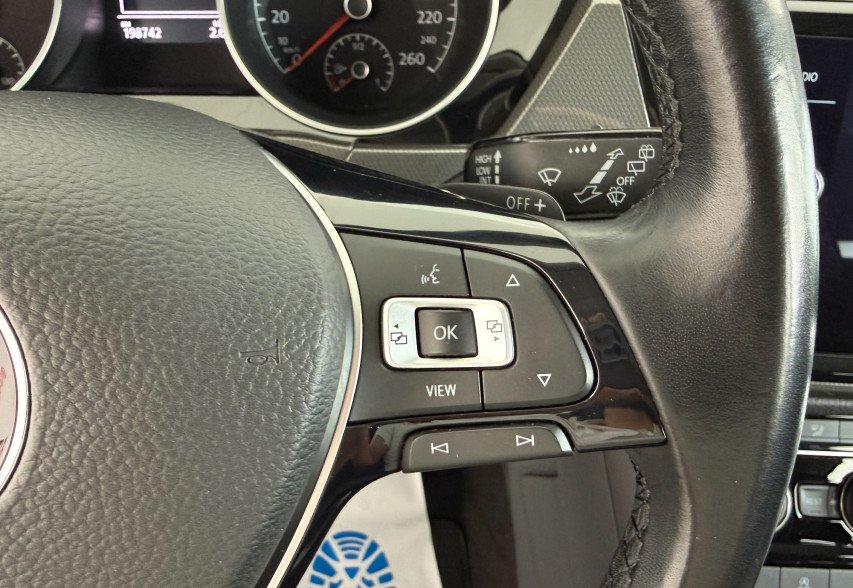 Volkswagen Touran 2020 Сірий