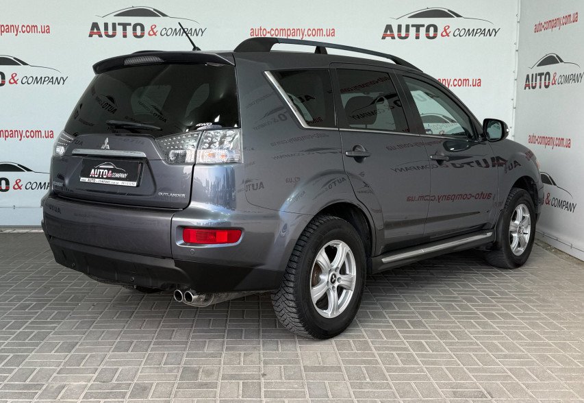 Mitsubishi Outlander 2012 Сірий