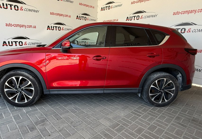 Mazda CX-5 2022 Червоний