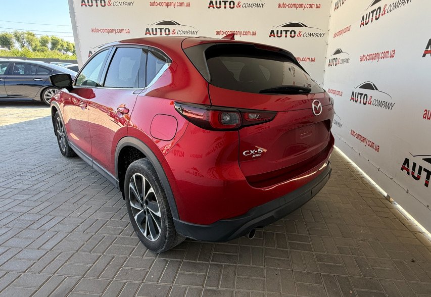Mazda CX-5 2022 Червоний