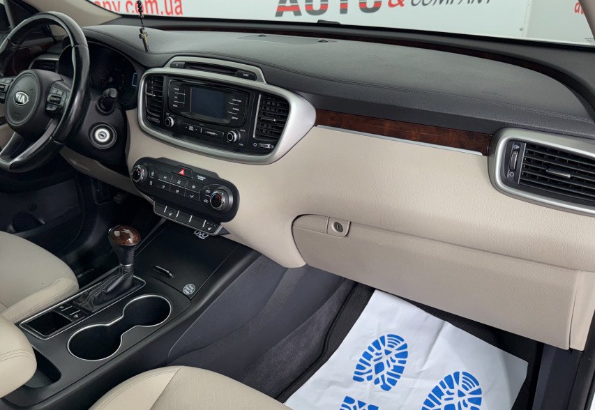 Kia Sorento 2015 Білий
