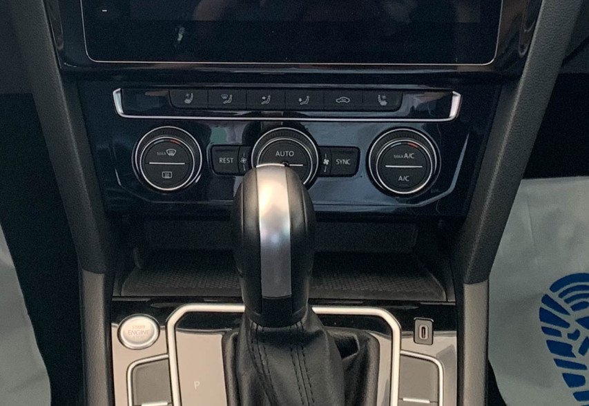 Volkswagen Passat B8 2019 Синій
