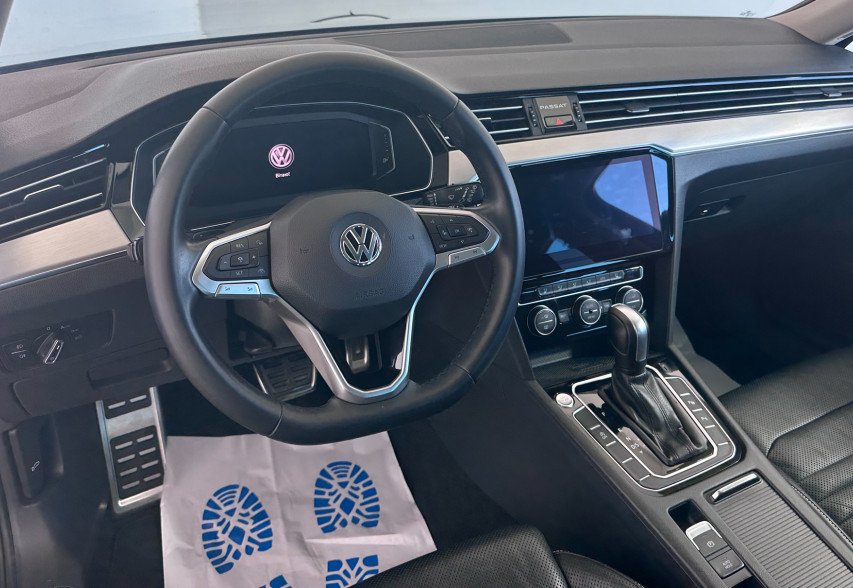 Volkswagen Passat B8 2019 Синій