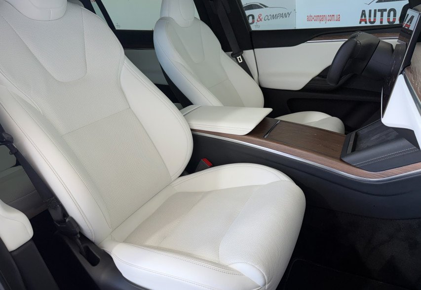 Tesla Model X 2022 Сірий
