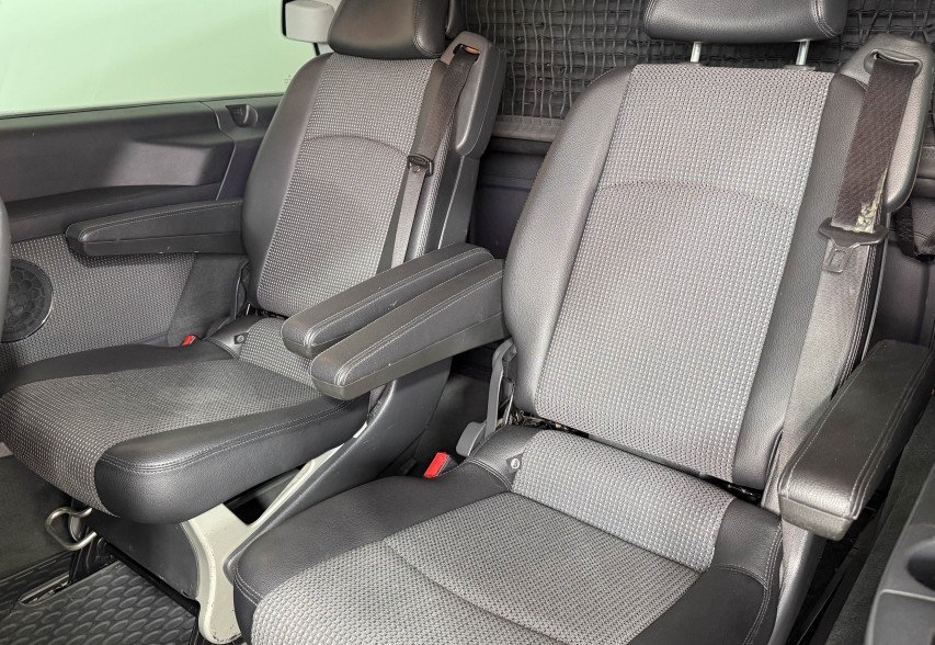 Mercedes-Benz  Viano 2013 Коричневий