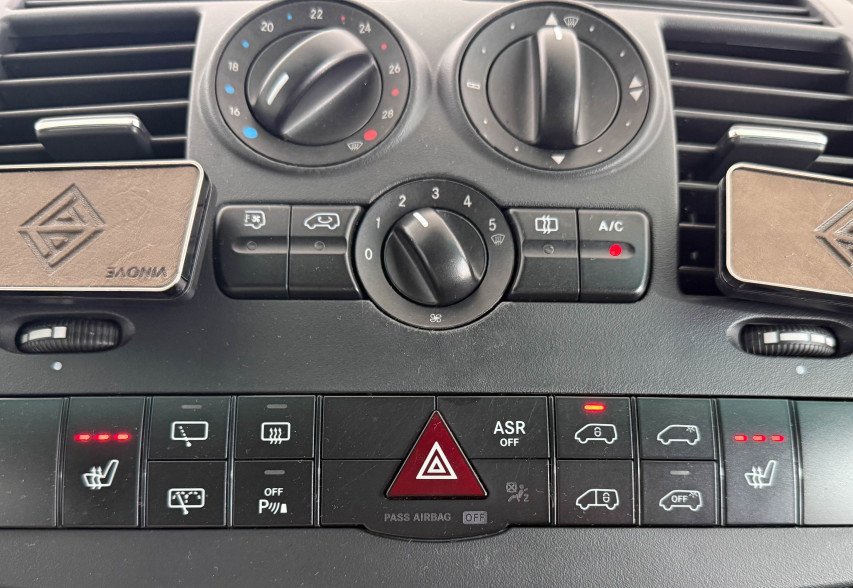 Mercedes-Benz  Viano 2013 Коричневий