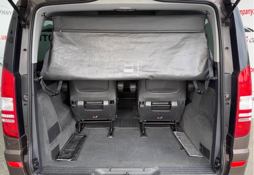 Mercedes-Benz  Viano 2013 Коричневий