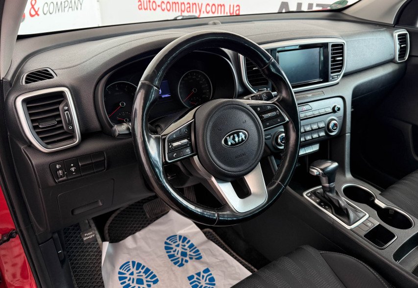Kia Sportage 2018 Червоний