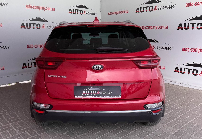 Kia Sportage 2018 Червоний