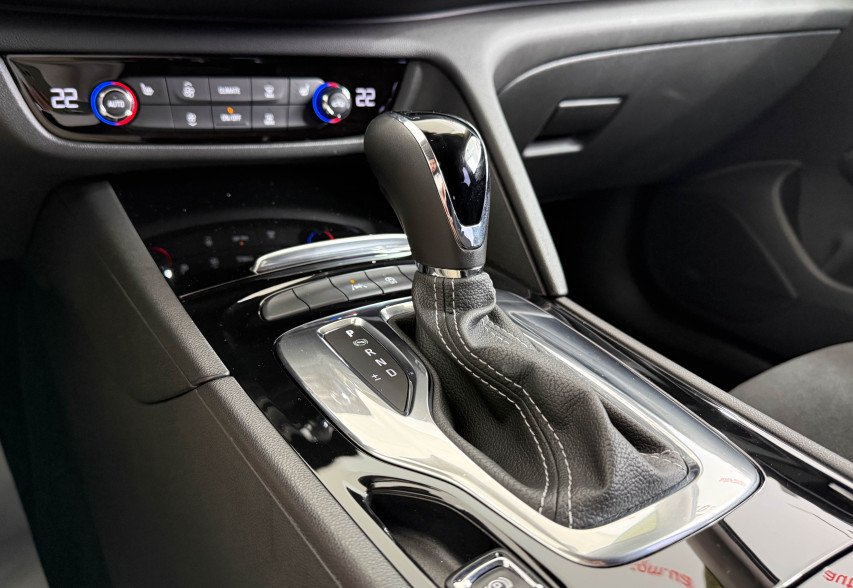 Opel Insignia 2019 Білий