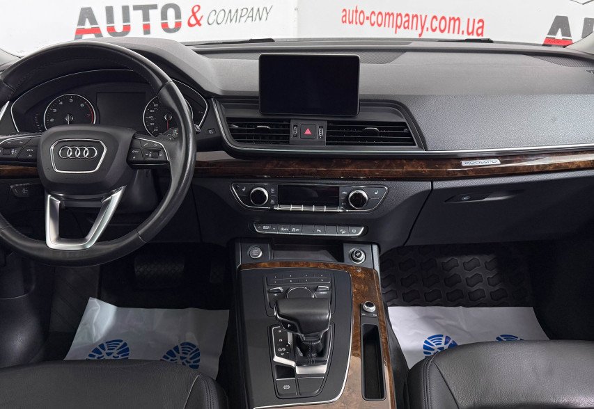 Audi Q5 2017 Сірий