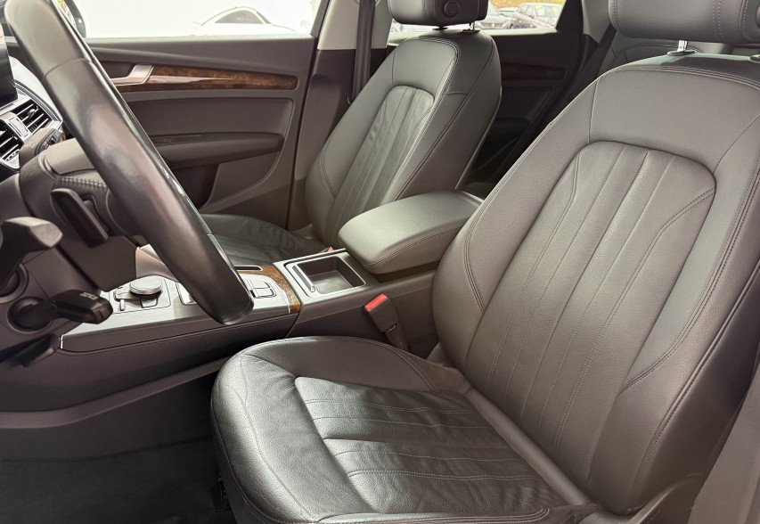 Audi Q5 2017 Сірий