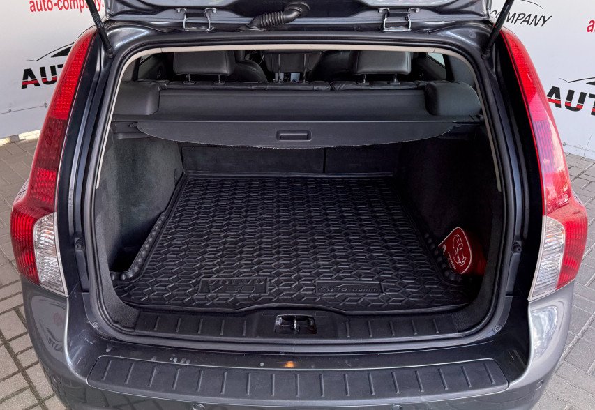 Volvo V50 2011 сірий