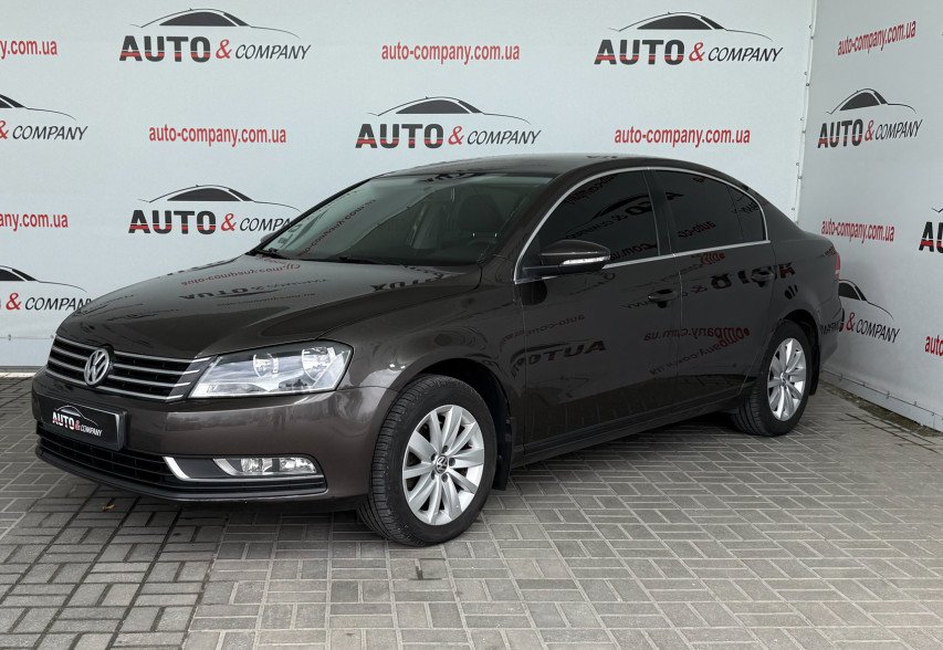 Volkswagen Passat B7 2013 Коричневий