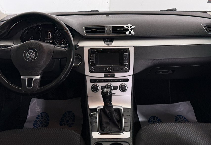 Volkswagen Passat B7 2013 Коричневий