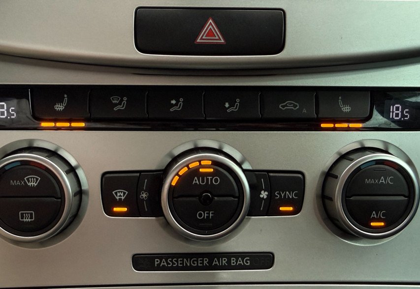 Volkswagen Passat B7 2013 Коричневий