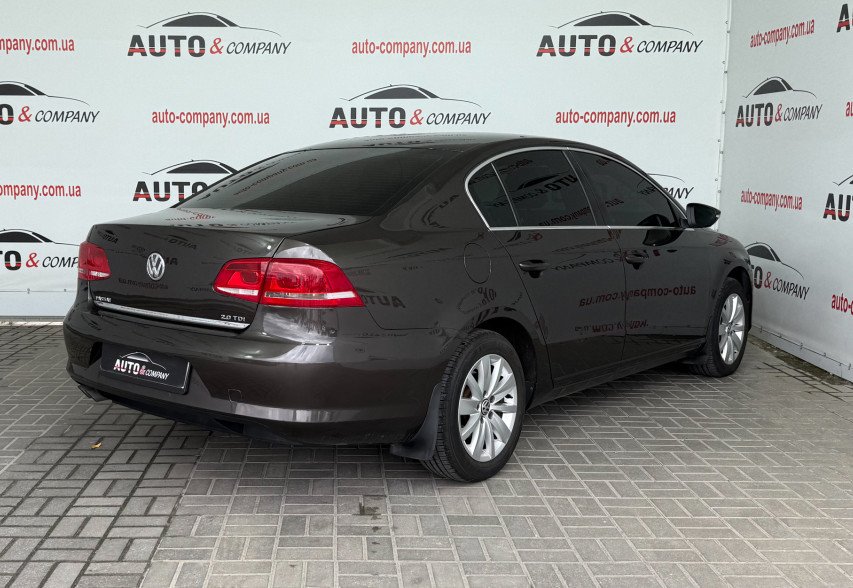 Volkswagen Passat B7 2013 Коричневий