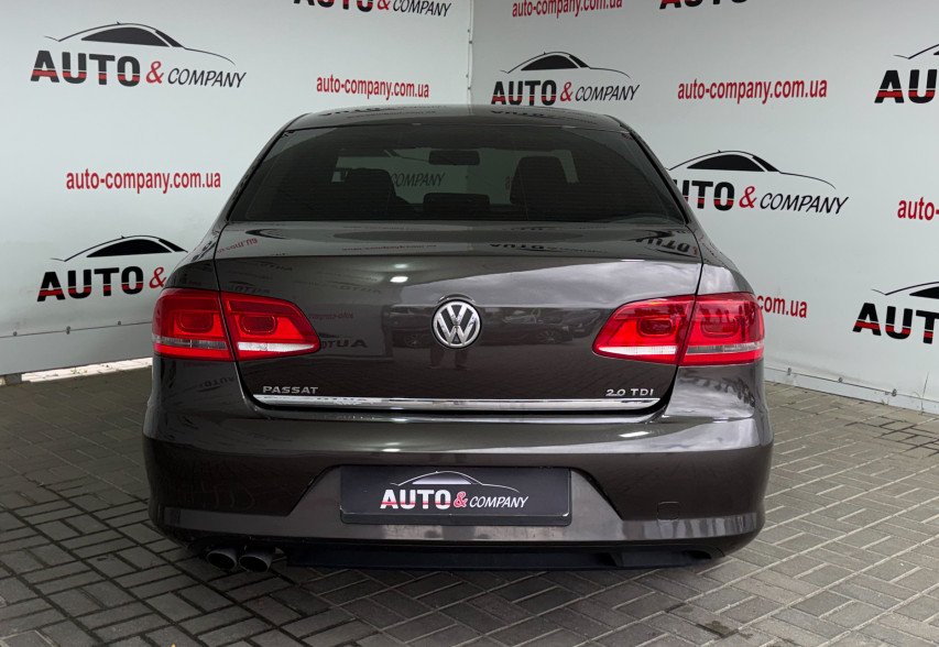 Volkswagen Passat B7 2013 Коричневий