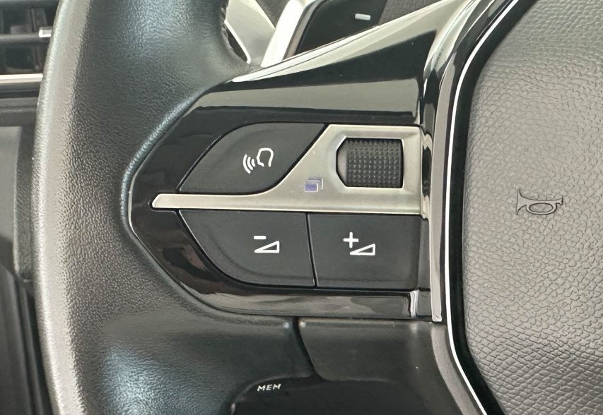 Peugeot 3008 2021 сірий