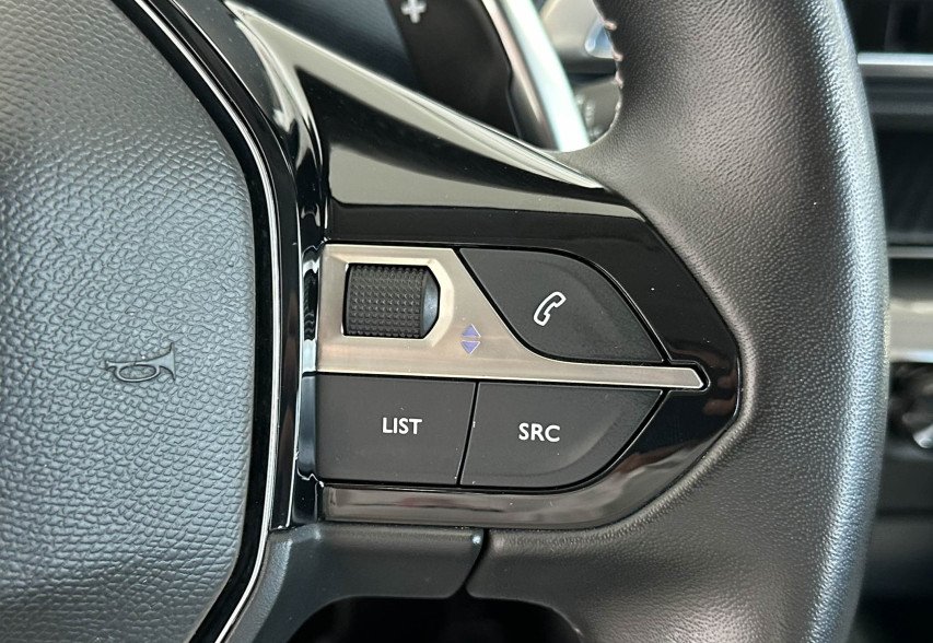 Peugeot 3008 2021 сірий