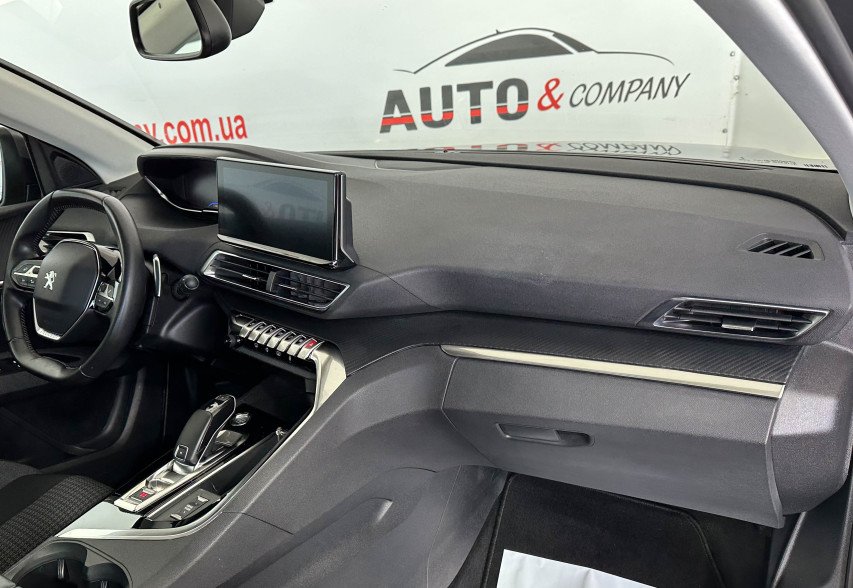 Peugeot 3008 2021 сірий
