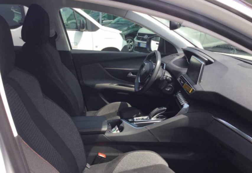 Peugeot 3008  2020 Білий