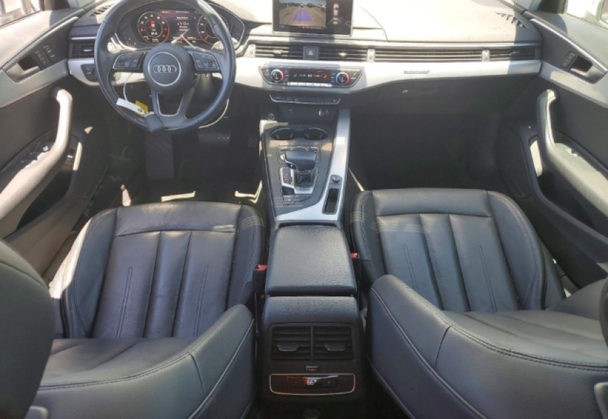 Audi A4 2018 білий