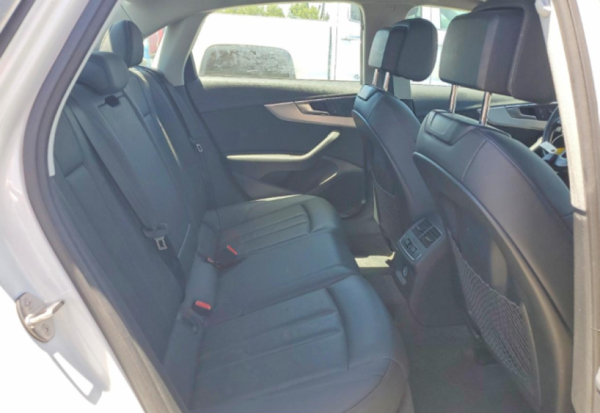 Audi A4 2018 білий