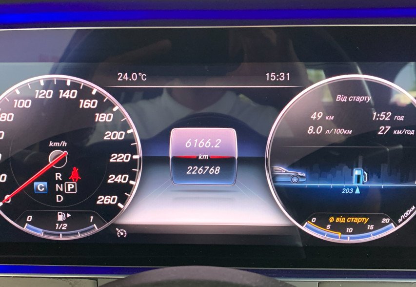 Mercedes-Benz E-Class 220d 2018 чорний