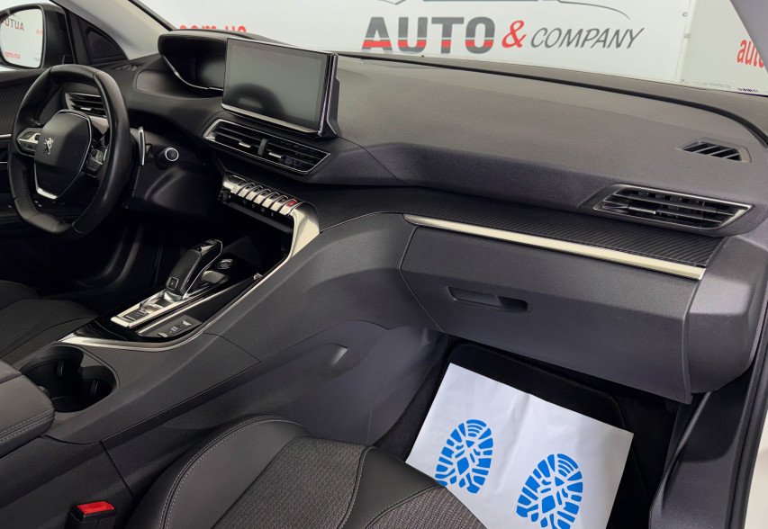 Peugeot 3008 2022 білий