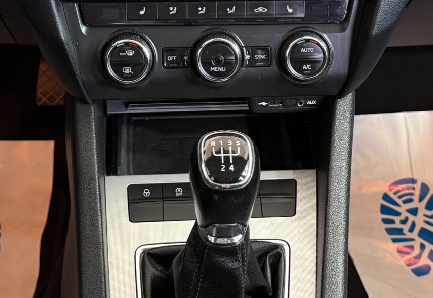 Skoda Octavia 2016 Сірий