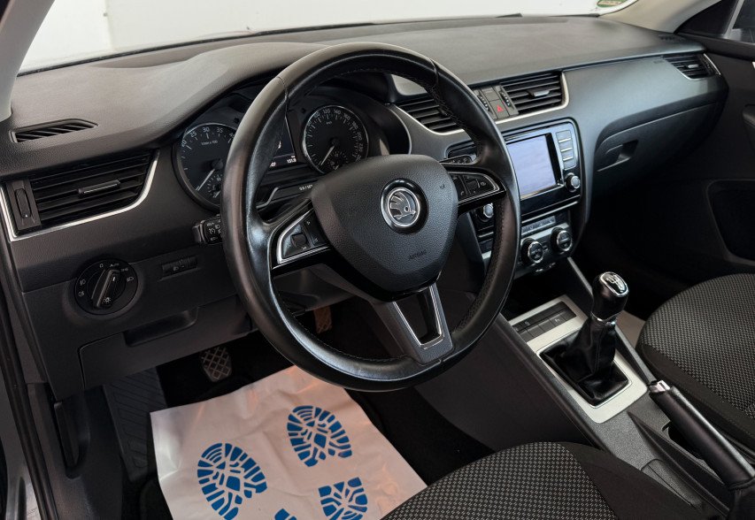 Skoda Octavia 2016 Сірий