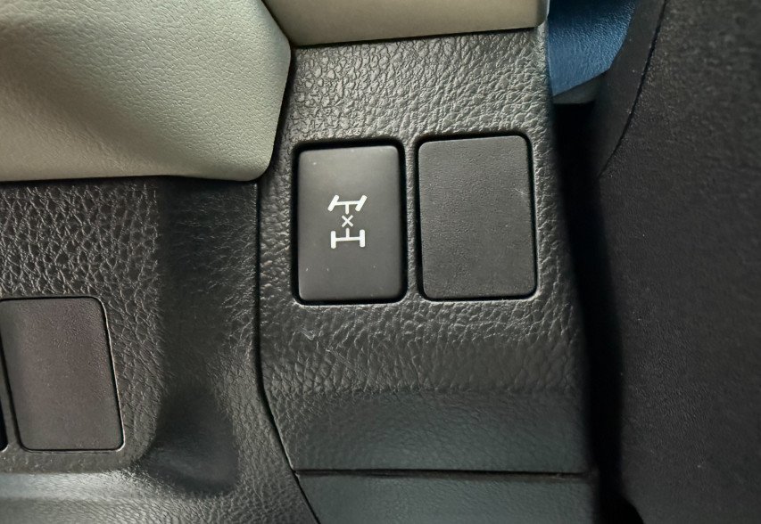 Toyota RAV4 2013 Білий