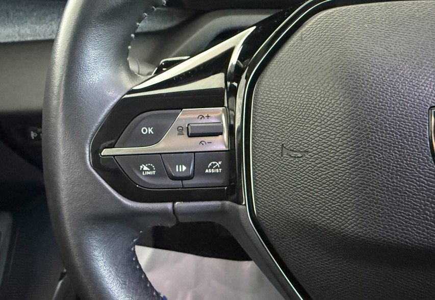 Peugeot 308 2022 Білий