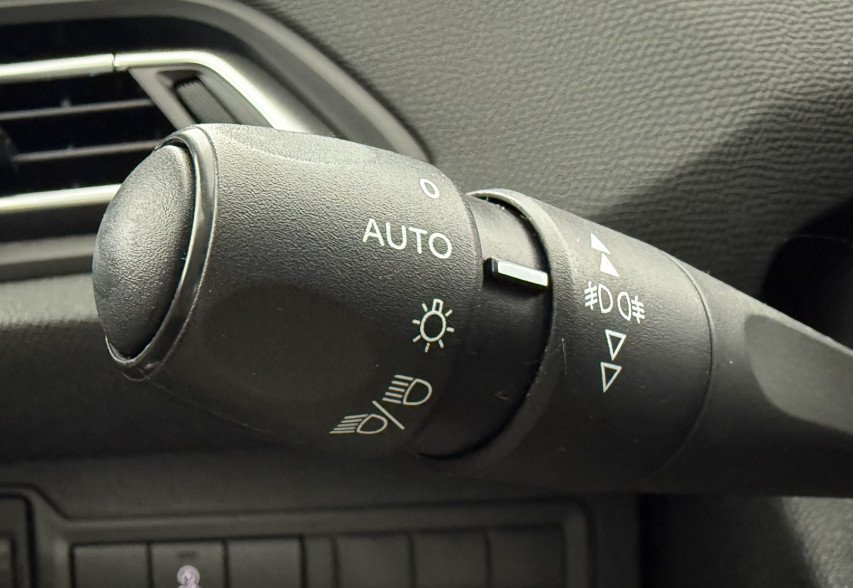 Peugeot 308 2018 Білий