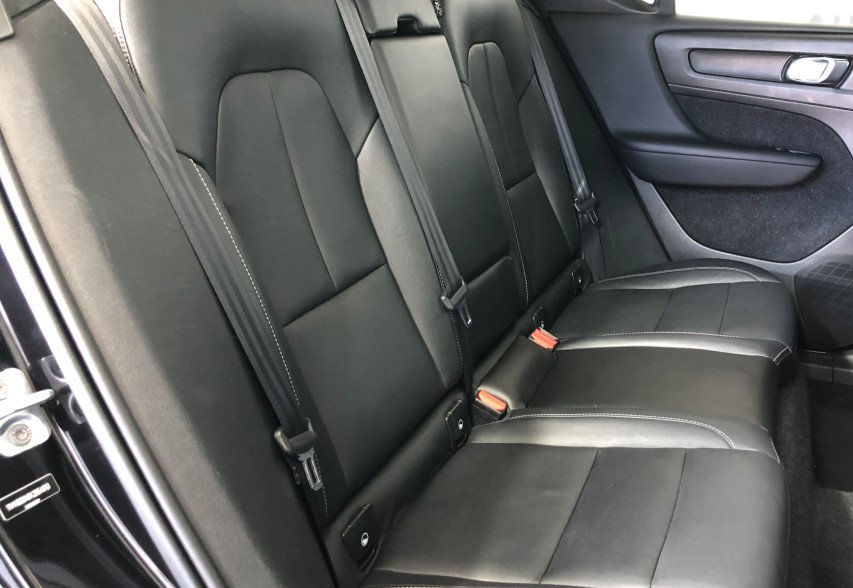 Volvo XC 40 2018 Чорний